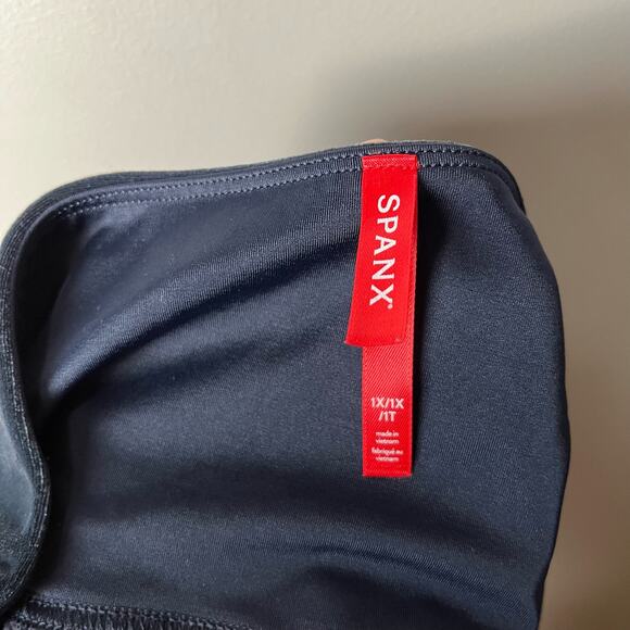 Spanx Size 1X Velvet Navy Leggings Women's Tummy Control - Picture 5 of 6